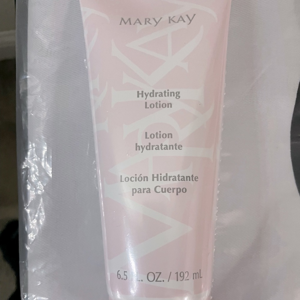 Mary Kay hydrating lotion